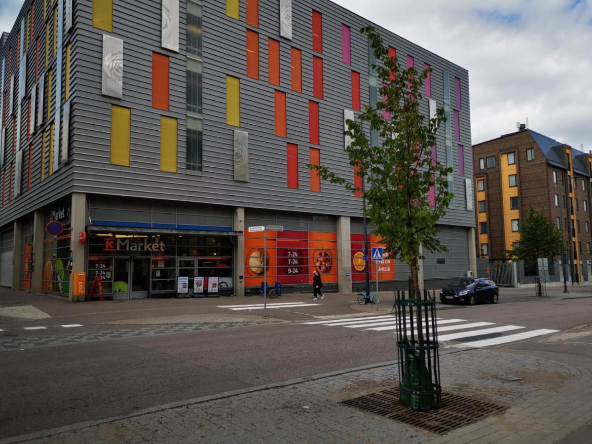 Appartamento Ruby Studio 5Min To Vantaa Airport And 20Min To Helsinki Center Esterno foto