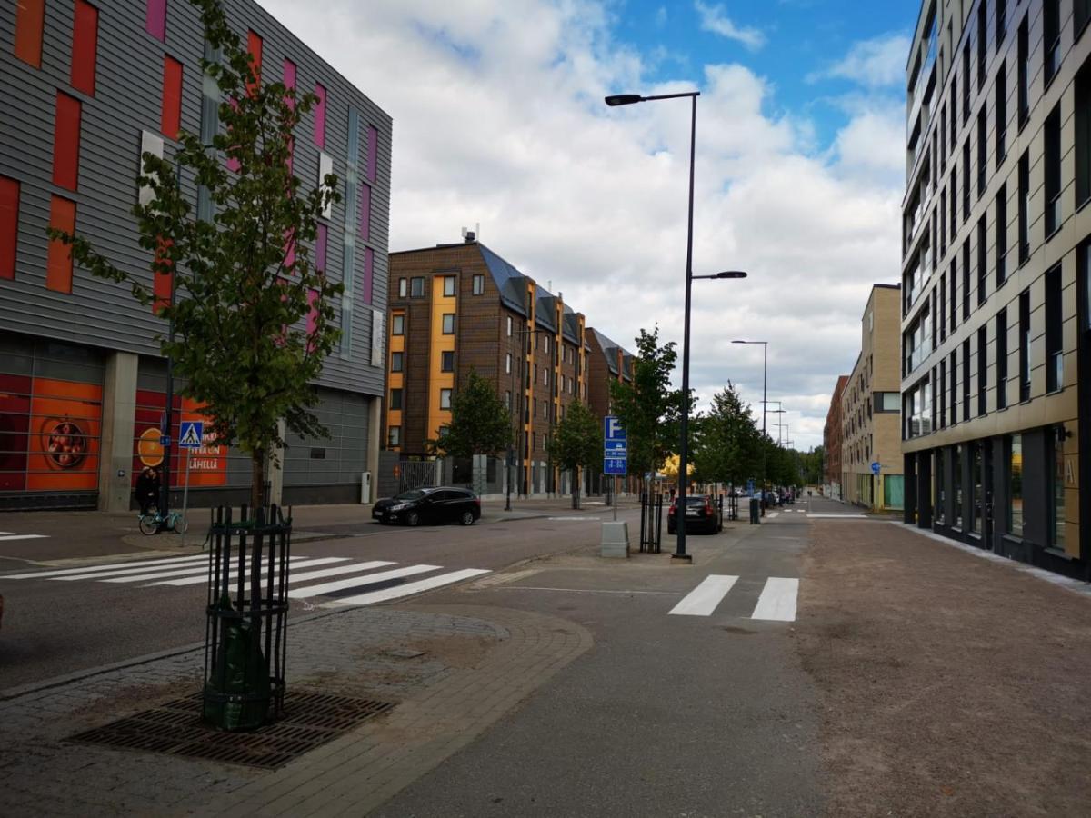 Appartamento Ruby Studio 5Min To Vantaa Airport And 20Min To Helsinki Center Esterno foto
