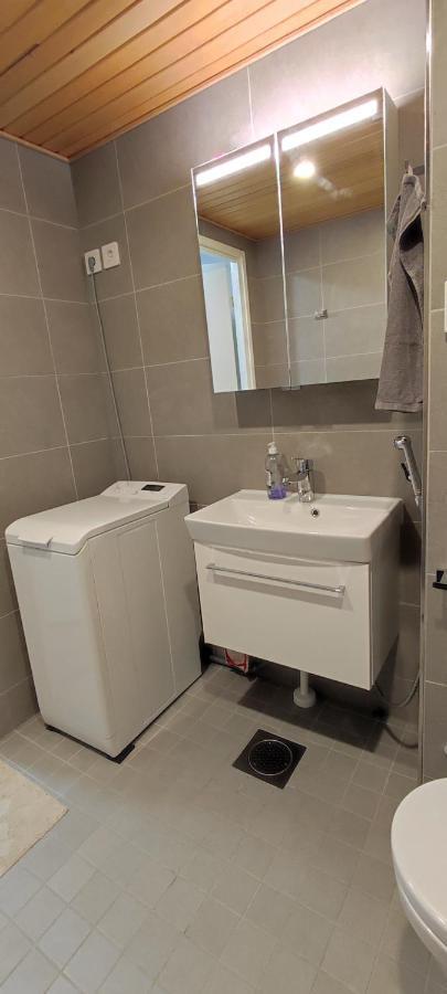 Appartamento Ruby Studio 5Min To Vantaa Airport And 20Min To Helsinki Center Esterno foto